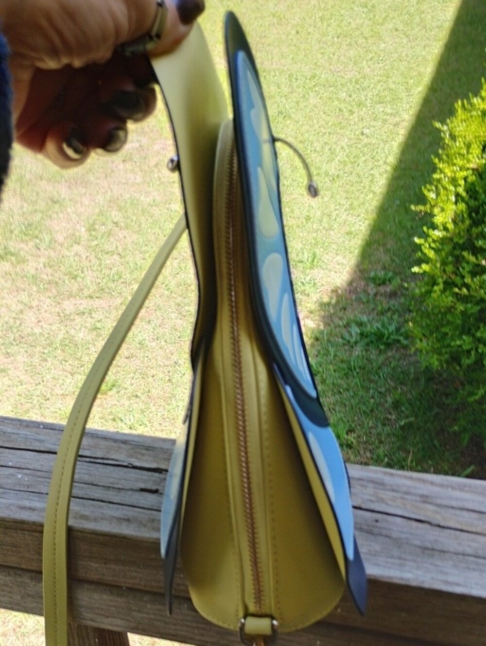 Kate Spade Butterfly Wing Crossbody Bag in Light Blue and Yellow - Picture 3 of 8